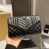 Evening Bags Crossbody Bag Messenger Purse Chain Shoulder Bags Handbag Fashion Quilted Decoration Low Key Luxury Hardware Chain