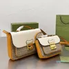 디자이너 -Handbag Claic Postman Bag Letter 인쇄 크로디 플랩 미지 어깨 가방 패션 플립 지갑 내부 칸막이