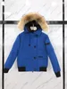 Womens Down Parkas Highend Anpassad bomberjacka Kort stor storlek Goose Frock Men and Women Down Jacket 220914