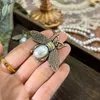 عتيقة Bee Brooch Retro Pearl Ensect Breases Suit Suit Fabel Pin Fashion Jewelry Association