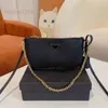 Akşam Çantaları Omuz Çantaları Kadın Koltuk Altı ÇantasıDesigner Çanta Zinciri Crossbody Debriyaj Bayan Cüzdanlar