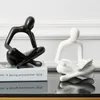 Objetos decorativos Figuras Decoración nórdica para el hogar Estatua de pensador abstracto Figuras de escultura de resina en miniatura para accesorios de escritorio de oficina interior 220914