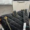 Borsa da donna francese con fibbia classica Hobo sotto le ascelle Borsa a catena in pelle trapuntata Borsa di design di lusso di grande capacità Tendenza per tutti gli abbinamenti Borsa tote Valigie Marsupio