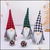 Décorations de Noël Bonnet à carreaux de Noël Gnome sans visage Santa Doll Pendentif Terre nordique Dieu Arbre Ornements suspendus Décor Drop Deliver Dhize