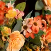 Fleurs décoratives Artificielle Chrysanthème Marguerite Pivoine Fleur Guirlande Avec Des Feuilles Vertes Pour Porte D'entrée Fenêtre Mur De Noce Décor À La Maison