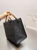 Летние сумки-тоут большой емкости бренда Pr Женская мода Пляжная сумка через плечо из полой кожи Роскошные дизайнерские женские пакеты для покупок