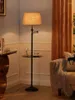 Lampy podłogowe Proste nowoczesne półka Sofa Sofa do kawy Kreatywna sypialnia nocna lampa salonu