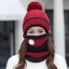 Berets 1 Set Sticking Warm Hat Scarf Mask Three-Piece Thicken Woolen Yarn