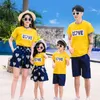Familie Matching Outfits Summer Beach Moeder Dochter Dad en zoon Cotton T-Shirt Shorts Holiday Paar 220915