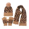 Berets Winter Fashion Leopard Jacquard Hat And Scarf Gloves Set Women Fleece Lined Pompom Beanie Snood With Matching Mittens 3pcs