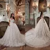 Vintage fuera del hombro Vestido de fiesta Vestidos de novia Apliques de encaje Arabia Saudita Dubai Princesa Vestidos de novia Iglesia formal Corte Tren Vestidos De Novia Tallas grandes CL1131