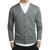 Maglioni da uomo Cardigan grigio Maglione di cotone da uomo a maniche lunghe Maglioni con scollo a V da uomo Maglie con bottoni larghi e aderenti Vestibilità per maglieria Abbigliamento stile casual 220914