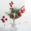 Faux Floral Greenery Artificial Berry Flor Vermelho Plantas falsas de pinheiros de pinheiros para coragem de árvores de natal Decorações de árvore de Natal Ornamentos para crianças suprimentos de presente J220906