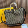 Kaliteli Akşam Çantaları Çanta Tasarımcısı Lüks Kadın Moda Tote Çanta Klasik Vintage Alışveriş Çantaları Omuz Crossbody Deri güneş ışığı roma tote çanta