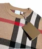 Designerskie swetry męski sweter damski sweter wysokiej klasy klasyczny sweter w kratę z podwójnym żakardowym swetrem w tym samym stylu dla mężczyzn i kobiet