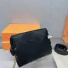 Pembe Sugao Kadın Debriyaj Torbası Kozmetik Çanta Tote Omuz Yıkama Çantaları En Kalite Büyük Kapasiteli Tasarımcı Çantalar Alışveriş Çantası Çanta W330m