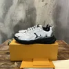 Runner Tatic Sneakers Lyxdesigner Herr Löparskor Andas Teknik Mesh Snygg Klassisk Svart Sneaker Bekväm sula storlek 38-46