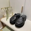 2022luxury 슬리퍼 천공 로고 슬립 온 플랫폼 고무 뮬스 샌들 디자이너 슬리퍼 남자 여자 신발 검은 아이보리 퍼플 여름 슬라이드