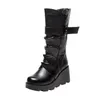 Stiefel Europäische amerikanische Schnalle Plattform Winter dicke warme Keile Frühling Herbst Frauen klobige Sohle Halbwelle Motorrad 220915