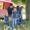 Tenues assorties pour la famille Tenues d'été pour la famille Manches à volants Mère Fille Robes assorties Mère Enfants Bébé Père Fils T-shirts Tenues TM051 220914