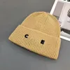 Designer brand men039s beanie hats women039s autumn and winter new classic letter C outdoor warm allmatch knitted hats2663010