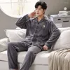 Heren slaapkleding mannen pyjama's passen lange mouwen broek revers revers een verscheidenheid aan driedimensionale gesneden fleece v-neck home service herfst winter