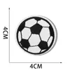 Uppfattningar olika storlekar fotboll broderade lappar svart vit kula j￤rn p￥ lapp f￶r kl￤djackor v￤skor diy fotbollssport klisterm￤rke sy hantverk dekoration