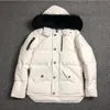 Hommes Q Fur Down Vesigner créateur en manteau rembourré à capuche d'hiver parkas à glissière POCES