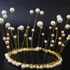 Forniture per feste Affascinante perla fatta a mano Princess Crown Cake Topper Decorazione di nozze Sposa e sposo Cappello di buon compleanno