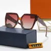 2022 Gafas de sol de marca Sun de lujo Mirror cuadrado cuadros de ojo de gato Sports 2748 Gafas polarizadas Diseñador negro para femenino Goggle