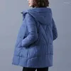 Kvinnors dikerockar 2022 Kvinnor Winter Jacket L￥ng varma Parkas Kvinna Tjockna kappa Bomull vadderad Parka huva utkl￤der