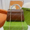 Vintage handväskor shopping tygväskor läderkedja crossbody kvinnor klassisk axel väska företag konstverk stor kapacitet toppdesigners handväska 3 färger plånböcker