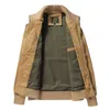 Chaquetas para hombres 2021 Brad Pitt Fury WW2 Tanker Khaki Spring Military Army Bomber Jacket Chaqueta y abrigos ligeros de algodón para hombres T220914