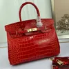 25 30 35 cm läder handväska tote shoppingväska krokodilmönster guld hårdvara nyckel spärr kvinnor axelväska avtagbar lång rem 5A259Q