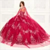 Vestido de fiesta de encaje con cuentas rojas Vestidos de quinceañera con apliques Correa de espagueti Escote Vestidos de baile Tren de barrido de tul Dulce 15 Vestido de mascarada