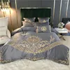 Set di biancheria da letto grigio europeo europeo in stile reale ricamo oro oro 60s set di cotone raso set copripiumino letto in lenzuolo in telo fitta