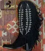 Stivali Stivali western ricamati per le donne Cowboy Cow Girls Fringe Tassel Design Stivali alti al ginocchio alla caviglia Vintage Scarpe nuove di zecca Comode T220915