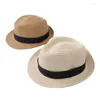 Basker kvinnor hat f￶r m￤n barn damer sommar strand sol barn m￶ssa f￶r￤lder-barn Panama halm manlig v￤v visor fedoras