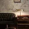 Lampy podłogowe Postmodernistyczne minimalistyczne metalowa kreatywna lampa stołowa Nordic Prosta osobowość salon sypialnia sypialnia Dekoracja