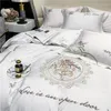 Bettwäsche-Sets, luxuriös, amerikanischer Stil, Retro-Blumen-Stickerei, ägyptische Baumwolle, weich, seidig, Bettbezug, flaches/Spannbetttuch, Kissenbezüge