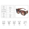 نظارات شمسية كلاسيكية سوداء للسيدات بتصميم عصري مربع نظارات شمسية ريترو B-Decorative Shades Eyewear UV400