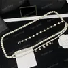 Ladies Pearl Chains Designer Midjebygd Tillbehör Märke Midjeband Kvinnor Bälte Guldlänkar Ceintures Pearls Pendants Chain Belts