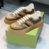 Sneakers l￶pare tr￤nare m￤n l￤genheter designer sko casual sko sportskor mens spets sneaker vintage kvinnor tryckt l￤der kvinnor