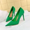 18249-A2 Сандалии Корейская весна и осенняя мода простые шпильки высокие каблуки мелкие рот заостренные шелковые высокие каблуки женская обувь одиночная обувь