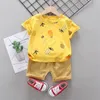 Vêtements Ensemble de mode pour tout-petit bébé garçons d'été à manches courtes à manches courtes à manches à manches florales haut de gorgée 2pcs décontractés