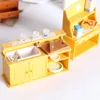 Decoratieve beeldjes Dollhouse Miniatuurmeubilair Model Pocket Cradle Crib eettafel Cabinet Europeaan Doek zandlamphouder Rocken