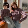 Familie matching outfits moeder en dochter bijpassende kleding stand-up kraag vintage boven shirt jas Nieuwe lente herfst Koreaans ouder-kind slijtage L220916