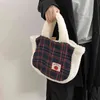 Shopping Bags handBags Yee Winter Plush Bag Christmas Lattice Double Back Casual Versatile Small Portable 220909