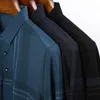 Heren Polos 2022 Spring herfst reversoverhemden Men Ice Silk Short Sleeve Stripe Buttons T-shirts voor mannelijk bedrijf Casual