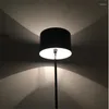 Lampy podłogowe 2022 Nowoczesna biała czarna lampa z salonem sypialnia nocna E27 El tkanina stojąca światło